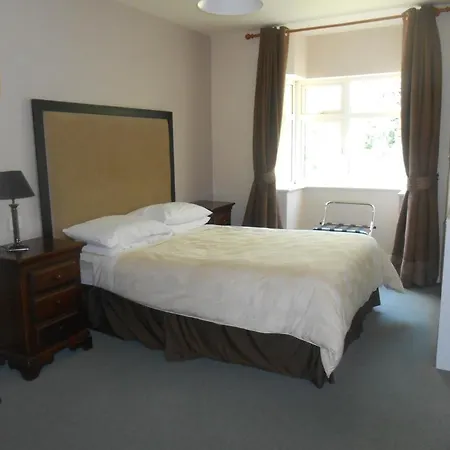 Countess House 3*